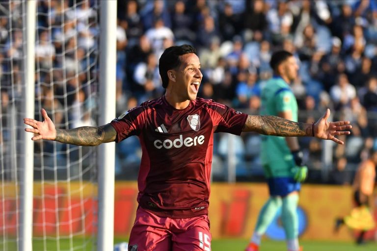 Fútbol: River goleó a Gimnasia y clasificó a los octavos de final del Torneo Apertura 2025