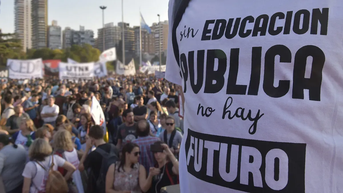 “Sin salarios dignos no hay universidad pública”