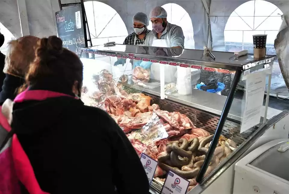 En la previa de Semana Santa: grandes ofertas en el Mercado Municipal