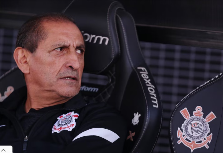 Ramón Díaz dejó de ser el entrenador del Corinthians: el llamativo nombre que suena para remplazarlo