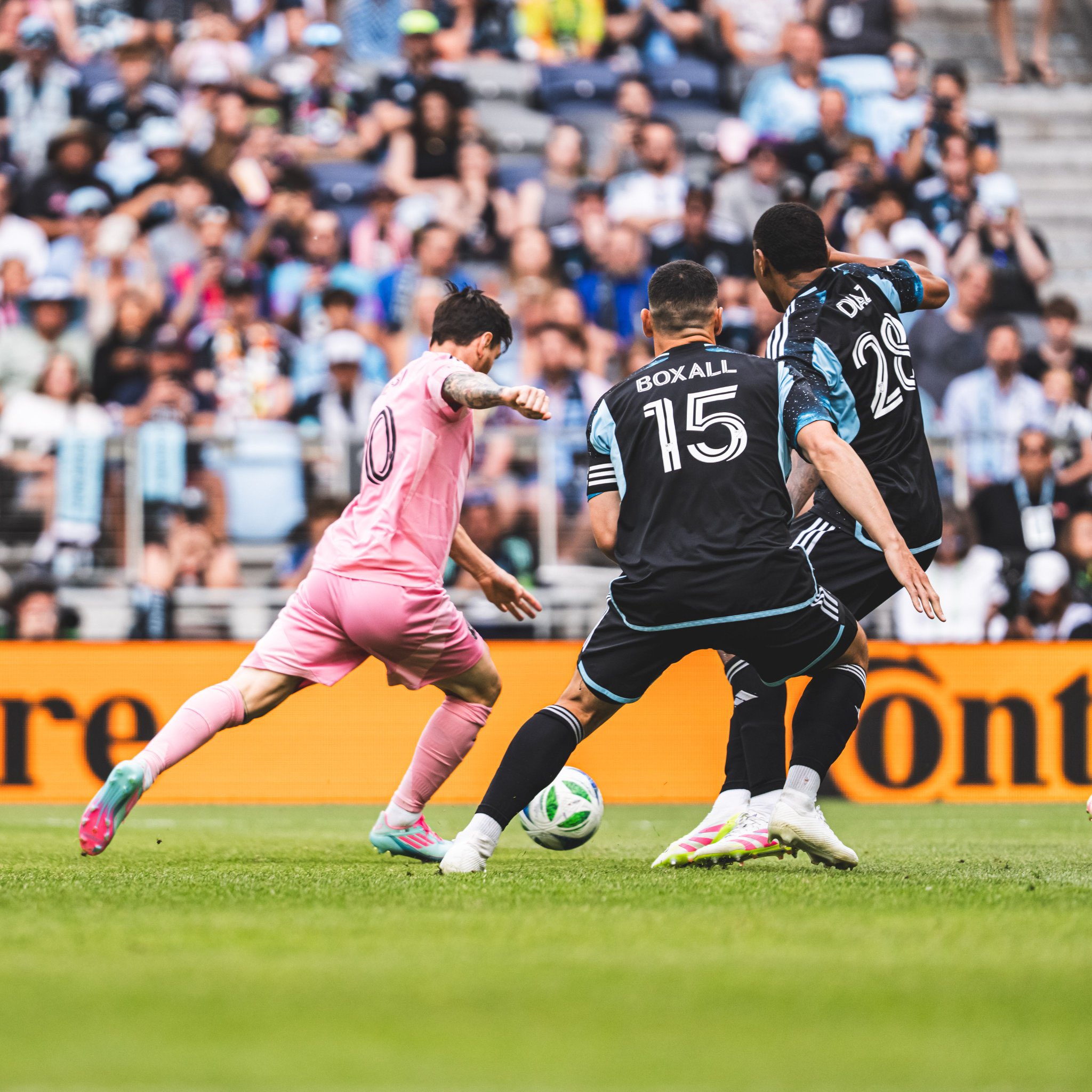 Fútbol: a pesar del gol de Messi, Minnesota United goleó a Inter de Miami