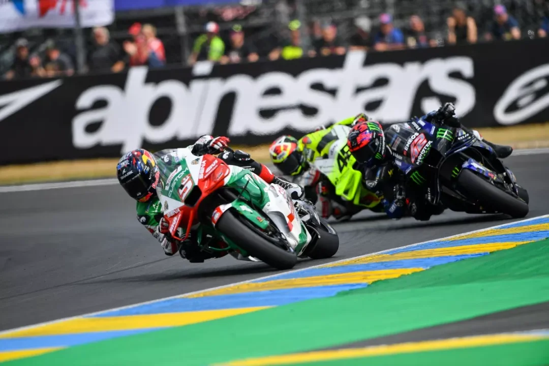 Motociclismo: Zarco se quedó con GP de Francia en Le Mans que fue caótico