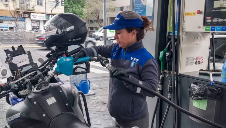 YPF aumentó la nafta y el gasoil por un ajuste en los precios de los biocombustibles