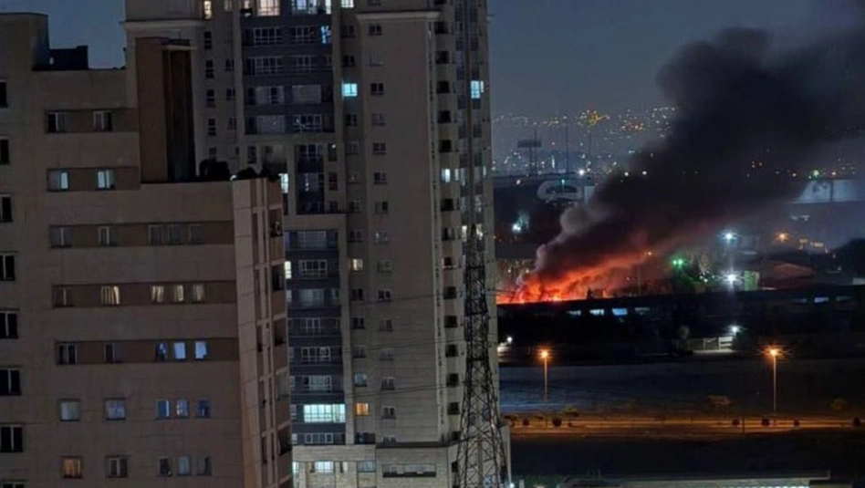 Israel lanzó un ataque aéreo masivo contra Irán y se agrava la tensión internacional