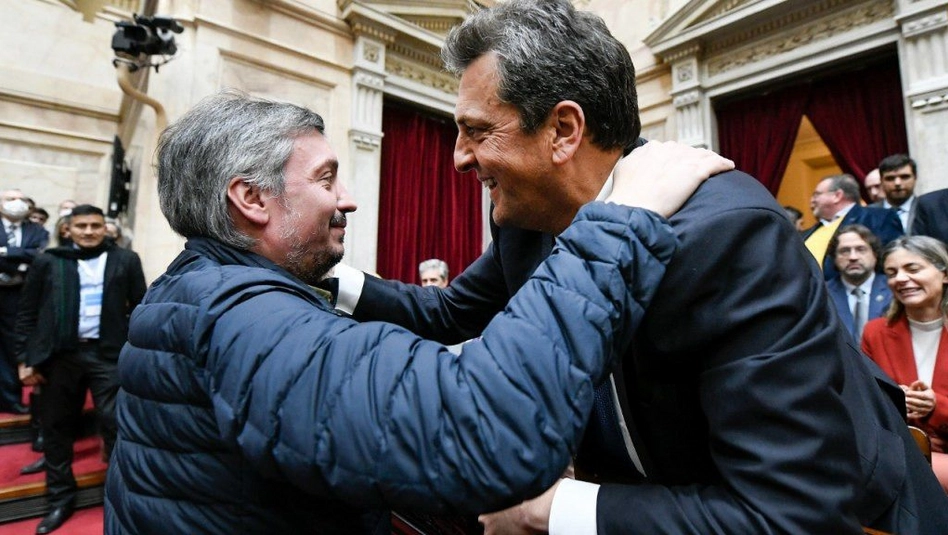 Massa y Kirchner avanzan en un nuevo frente electoral para la provincia de Buenos Aires