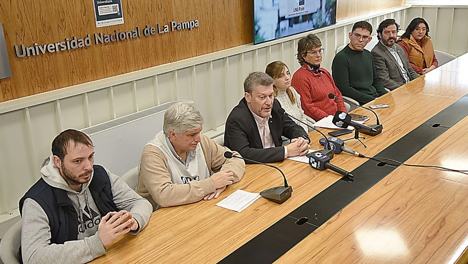 Nueva marcha federal en defensa de la universidad pública en Santa Rosa y General Pico