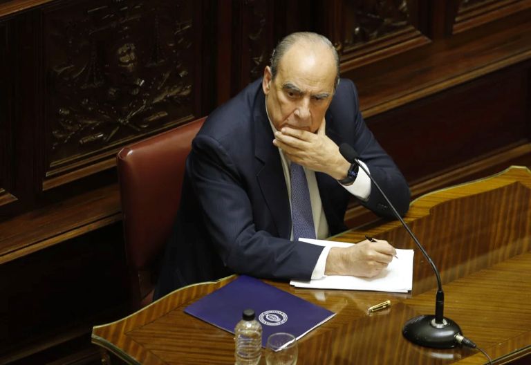 Francos, en el Senado, advirtió sobre la reforma jubilatoria y dijo que “genera un grave daño fiscal”