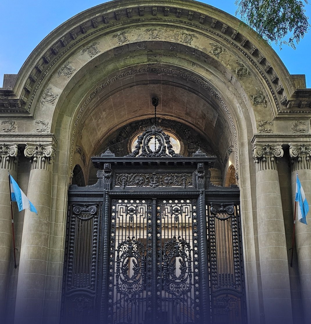 Cancillería Argentina recomendó evitar o postergar viajes a Medio Oriente por el conflicto Israel-Irán