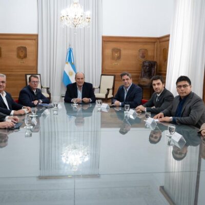 Gobernadores con Francos: “Dejamos nuestra propuesta para recuperar recursos, sin que ello afecte las finanzas nacionales”