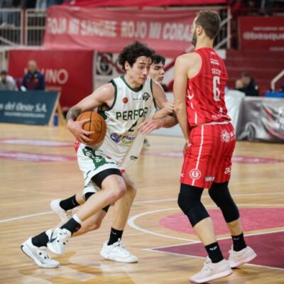 Básquetbol: Sportivo Independiente se encontró con un buen equipo y cayó ante Pérfora en el primer juego por Liga Federal