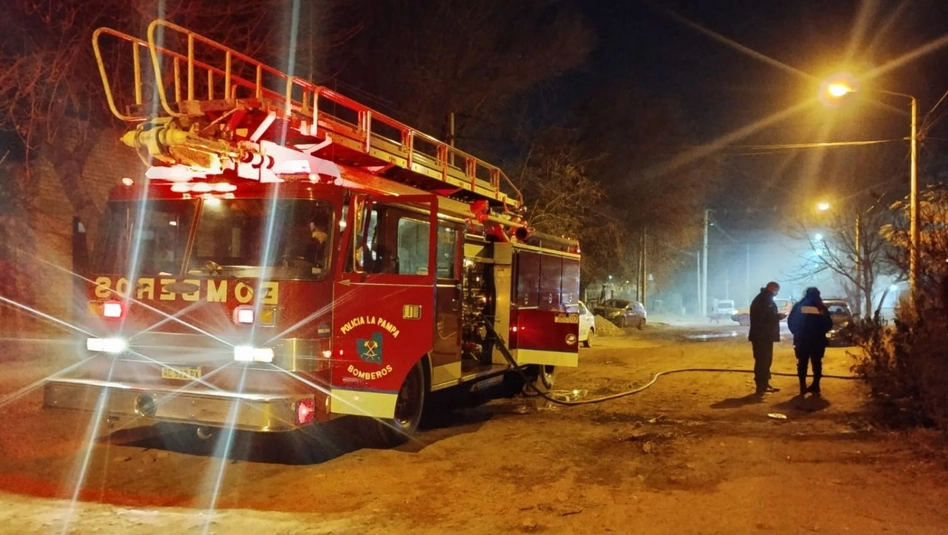 Se incendió una vivienda en el norte de Santa Rosa
