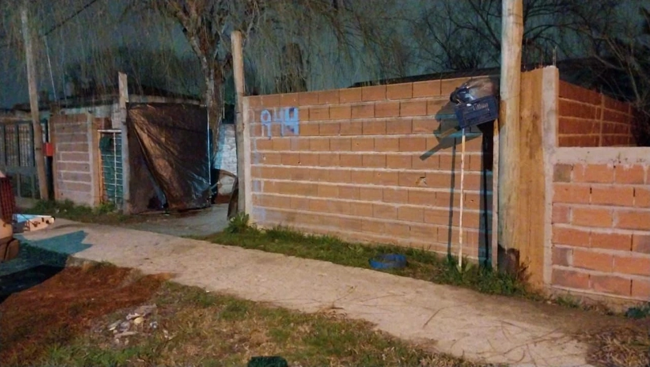 Femicidio en Berisso: asesinó a su pareja delante de su hijo de 7 años y luego intentó suicidarse
