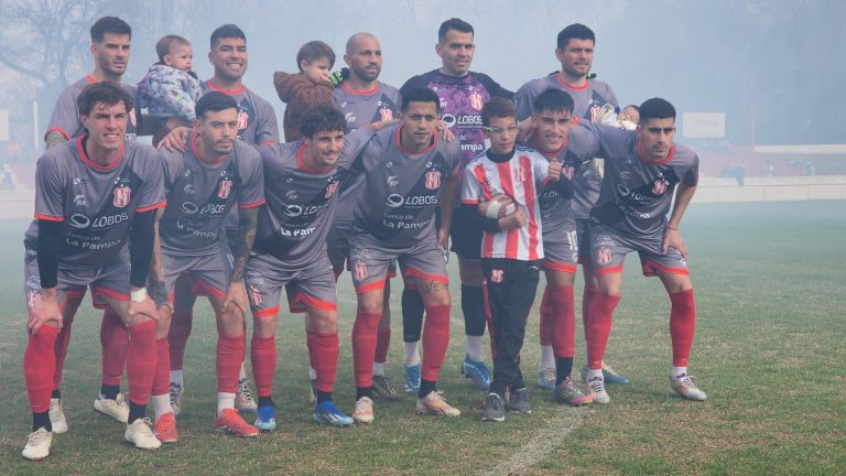 Fútbol: Costa Brava derrotó a Villa Mitre en un partido clave por el Federal “A”