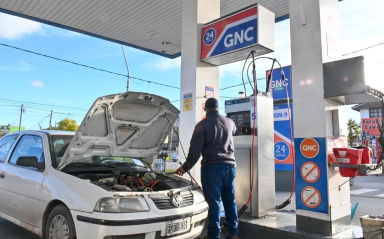 Interrumpen el suministro de GNC en estaciones de servicio de todo el país por la ola polar