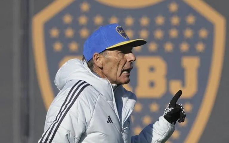 Fútbol: “Arde Boca”, internas, amenazas, ultimátum a Russo y nombres de futuros técnicos