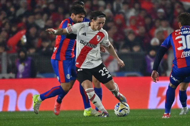 Fútbol: River empató sin goles con San Lorenzo y ambos siguen invictos en el Torneo Clausura