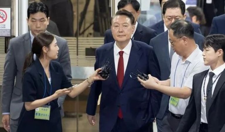 Corea del Sur: otro expresidente encarcelado, Yoon Suk-yeol