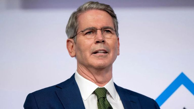 Scott Bessent canceló su visita a la Argentina