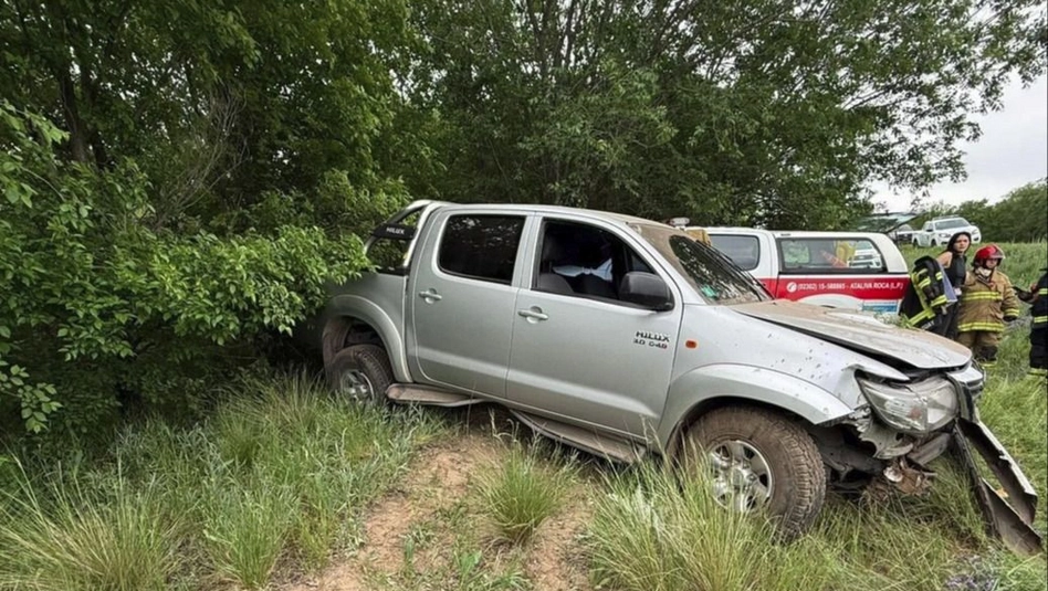 Dos achenses hospitalizados tras un vuelco en la Ruta 35
