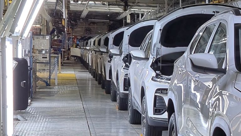 ¿Bajan los precios de los autos? Expectativa por la quita de impuestos internos a los 0Km