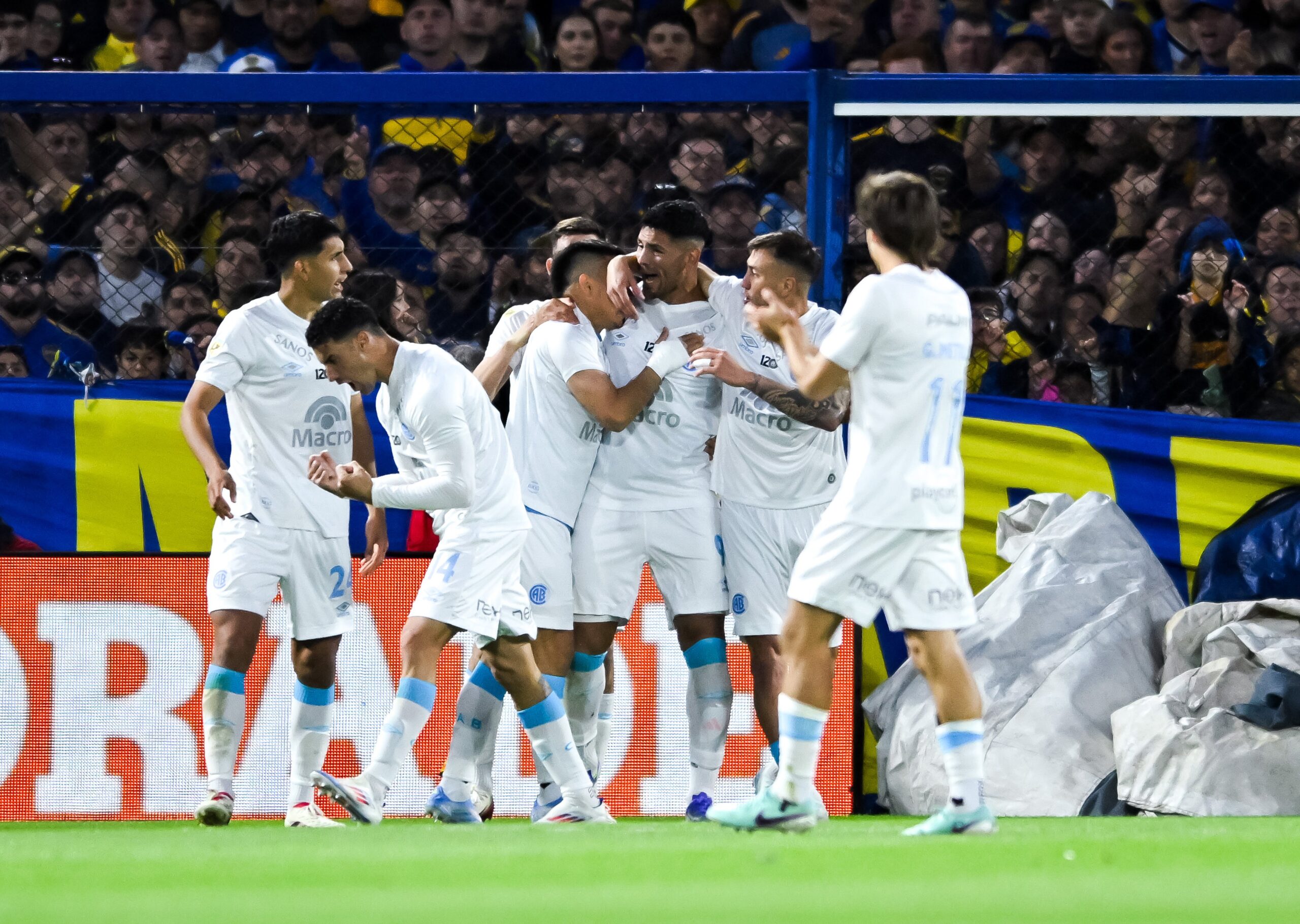 Fútbol: Boca cayó ante Belgrano en La Bombonera y salió de la zona de Libertadores