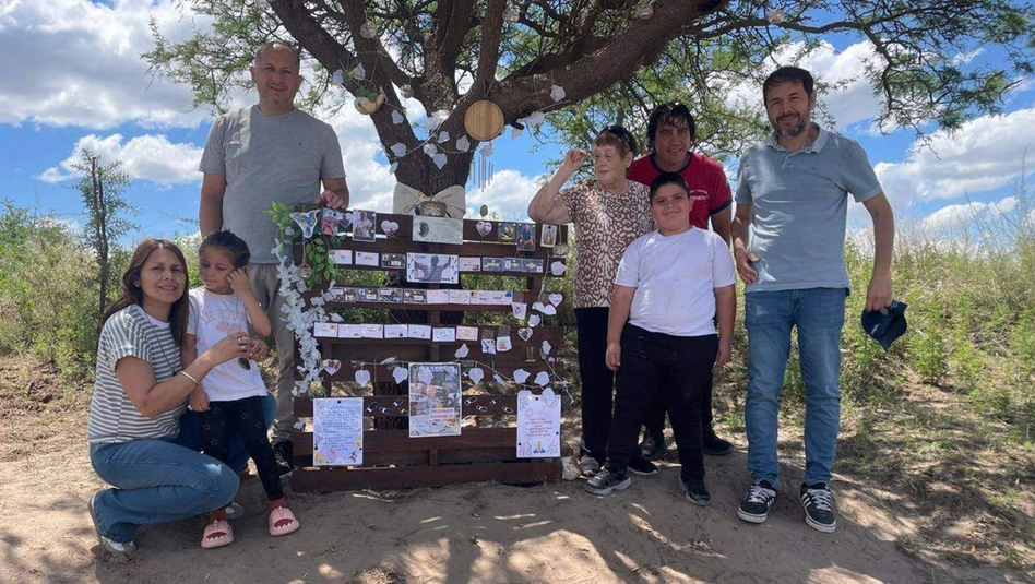 A un año de la desaparición de César Calluqueo, su familia mantiene viva la búsqueda en General Acha