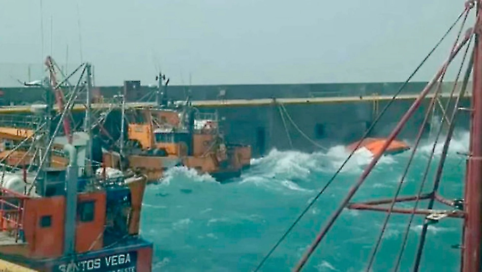 Chubut: el temporal de vientos extremos causó destrozos y obligó a suspender actividades en toda la provincia