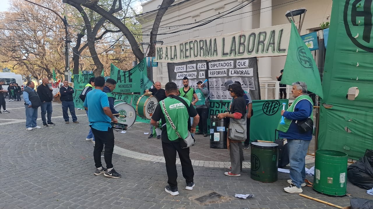 Según ATE, la reforma laboral “va a acelerar la destrucción del empleo”