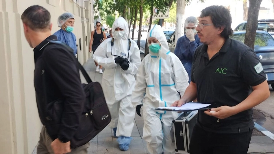 Santa Rosa: un cadete policial resultó herido de bala dentro de la Jefatura